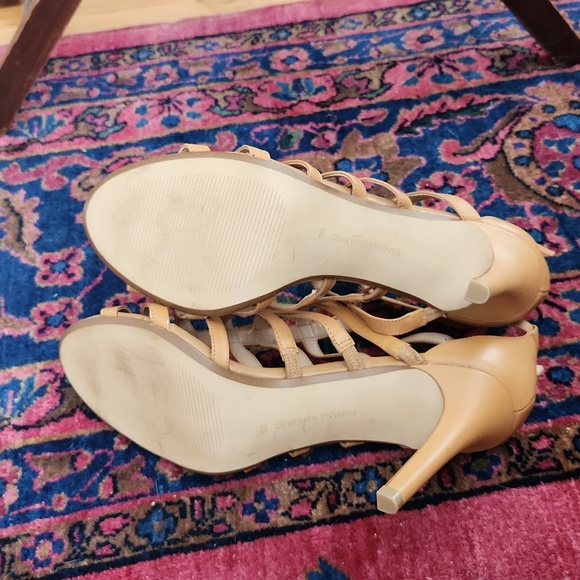 Banana Republic Leather High Heels - Picture 5 of 11